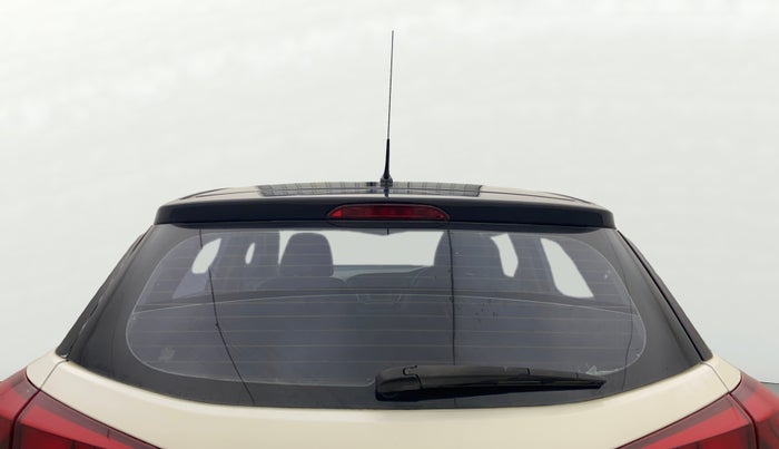 2016 Hyundai Elite i20 ASTA 1.2, Petrol, Manual, 86,584 km, Rear Windshield