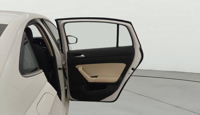 2022 Volkswagen VIRTUS TOPLINE TSI 1.0 AT, Petrol, Automatic, 11,979 km, RHS Rear Door