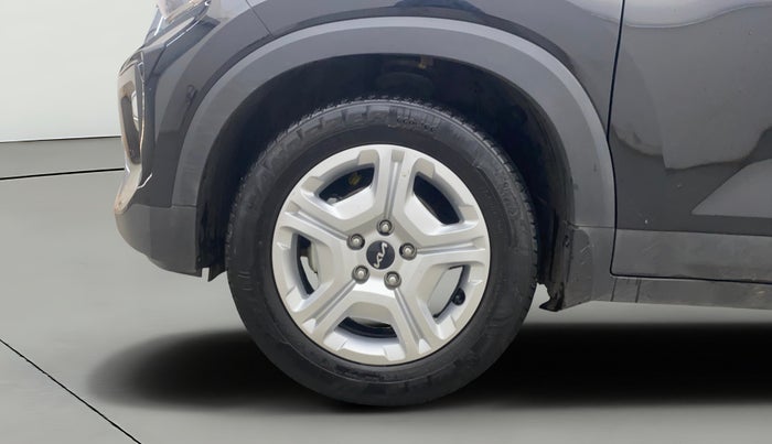 2023 KIA SONET HTK PLUS 1.2, Petrol, Manual, 15,310 km, Left Front Wheel