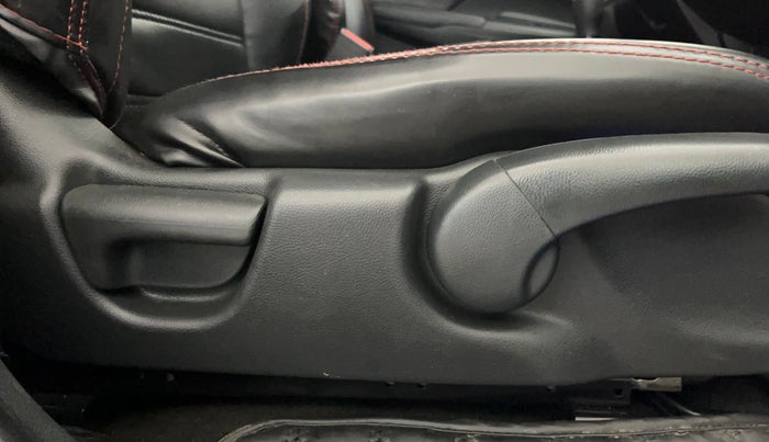 2020 Honda WR-V 1.2L I-VTEC S MT, CNG, Manual, 56,680 km, Driver Side Adjustment Panel
