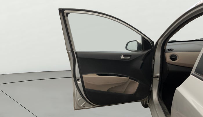 2014 Hyundai Xcent S 1.2, Petrol, Manual, 39,188 km, LHS Front Door