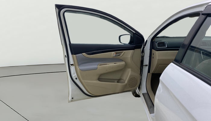 2017 Maruti Ciaz VXI, Petrol, Manual, 97,745 km, LHS Front Door