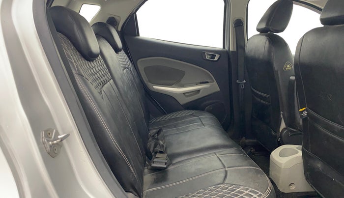 2016 Ford Ecosport TITANIUM 1.5L DIESEL, Diesel, Manual, 1,30,020 km, Right Side Rear Door Cabin
