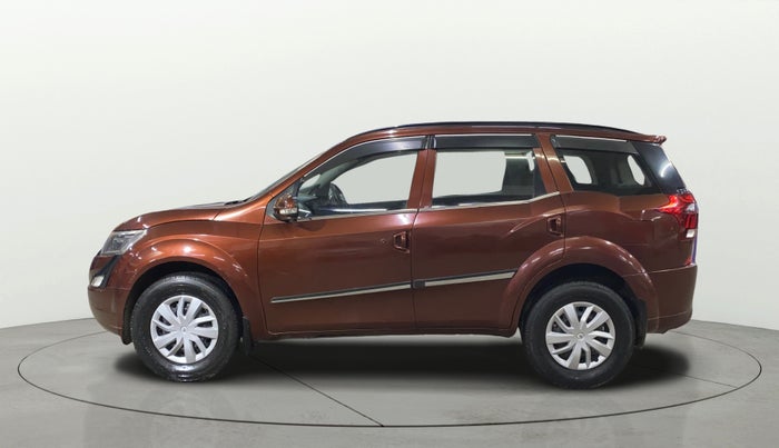 2018 Mahindra XUV500 W5, Diesel, Manual, 78,284 km, Left Side