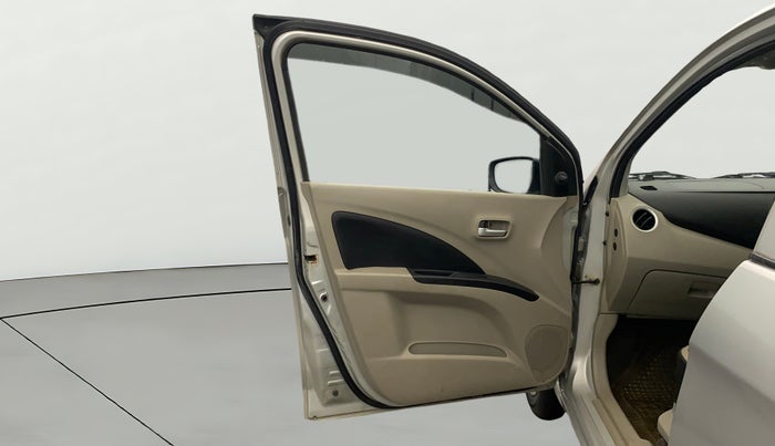 2017 Maruti Celerio VXI, Petrol, Manual, 1,19,348 km, LHS Front Door