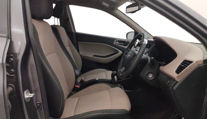 2016 Hyundai Elite i20 SPORTZ 1.2, Petrol, Manual, 29,742 km, Right Side Front Door Cabin