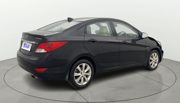 2013 Hyundai Verna FLUIDIC 1.6 VTVT SX, Petrol, Manual, 1,10,231 km, Right Back Diagonal