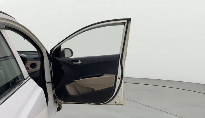 2015 Hyundai Grand i10 ASTA AT 1.2 KAPPA VTVT, Petrol, Automatic, 60,614 km, RHS Front Door