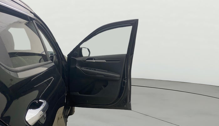 2023 KIA SONET HTK PLUS 1.2, Petrol, Manual, 15,310 km, RHS Front Door