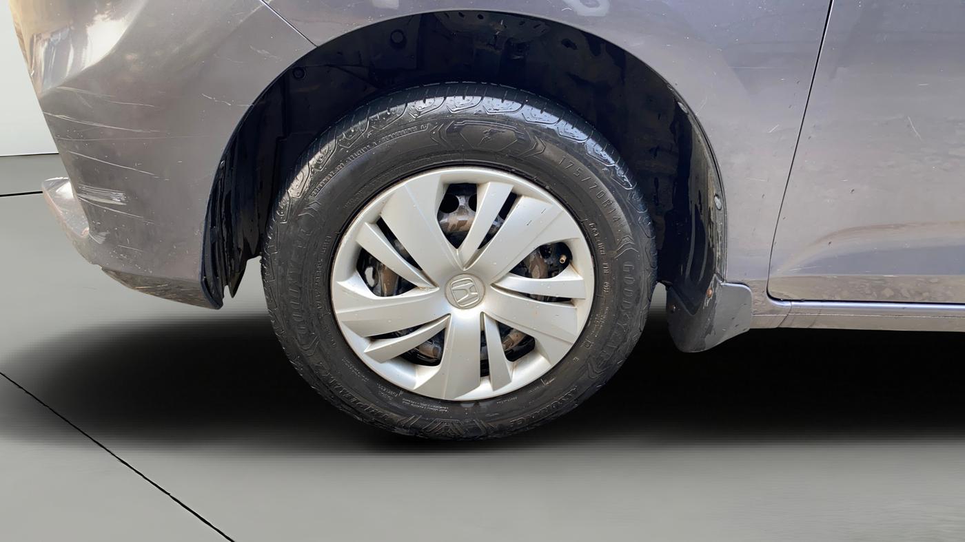 2020 Honda Amaze 1.2L I-VTEC S, Petrol, Manual, 1,01,406 km, Left Front Wheel