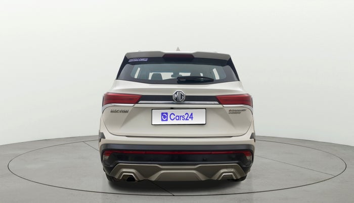 2022 MG HECTOR SHARP 1.5 PETROL CVT, Petrol, Automatic, 28,949 km, Back/Rear
