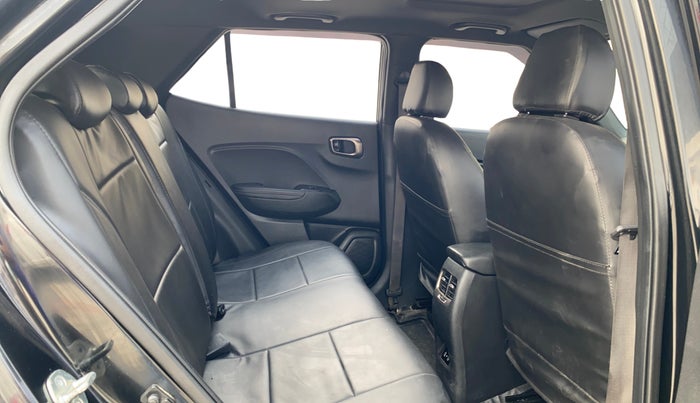 2024 Hyundai VENUE SX 1.2 KNIGHT EDITION, Petrol, Manual, 14,310 km, Right Side Rear Door Cabin