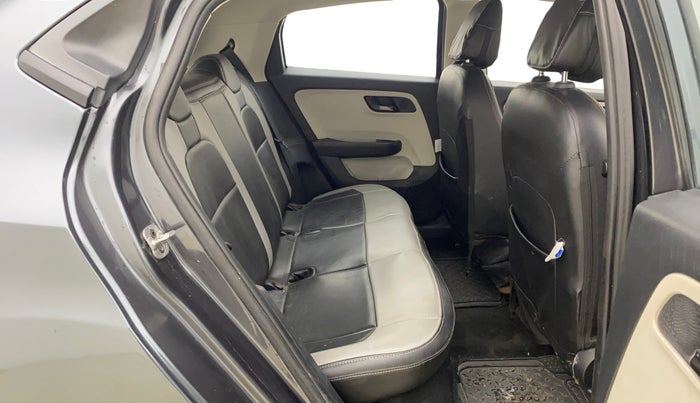 2021 Tata ALTROZ XT PETROL, Petrol, Manual, 26,531 km, Right Side Rear Door Cabin