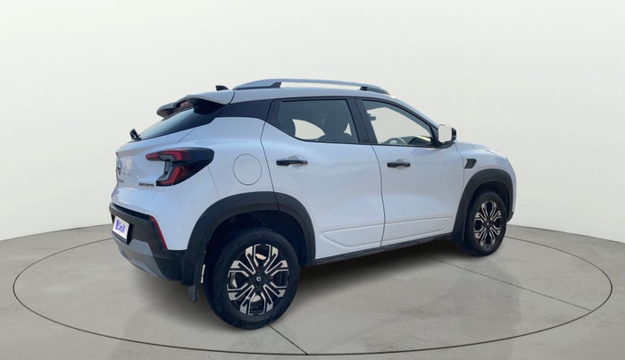 2022 Renault Kiger RXT (O) AMT, Petrol, Automatic, 38,769 km, Right Back Diagonal