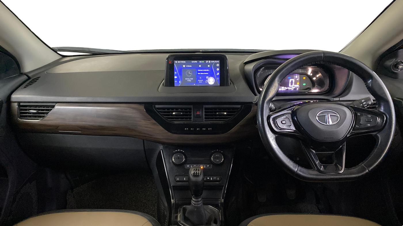 2022 Tata NEXON XZ PLUS PETROL KAZIRANGA, Petrol, Manual, 1,03,485 km, Dashboard