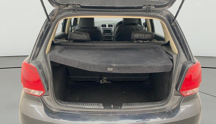 2017 Volkswagen Polo HIGHLINE1.2L, Petrol, Manual, 98,037 km, Boot Open Zoomed View