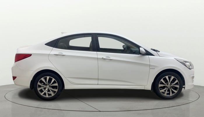 2017 Hyundai Verna 1.6 VTVT SX, Petrol, Manual, 60,315 km, Right Side View