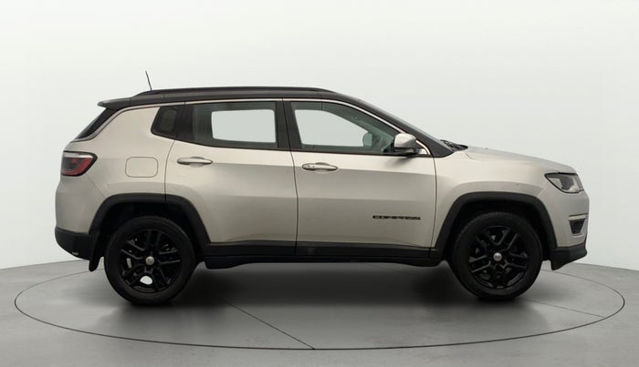 2017 Jeep Compass LIMITED (O) 2.0 DIESEL, Diesel, Manual, 91,339 km, Right Side View