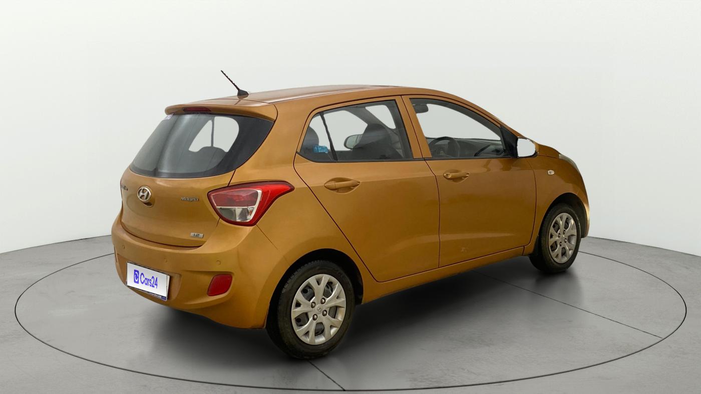 2013 Hyundai i10 MAGNA 1.2, CNG, Manual, 34,730 km, Right Back Diagonal