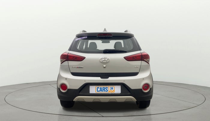 2018 Hyundai i20 Active 1.2 SX, Petrol, Manual, 18,544 km, Back/Rear