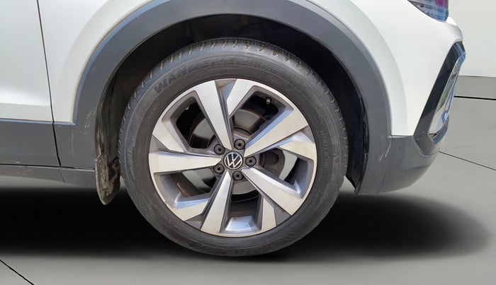 2021 Volkswagen TAIGUN TOPLINE 1.0 TSI AT, Petrol, Automatic, 53,910 km, Right Front Wheel