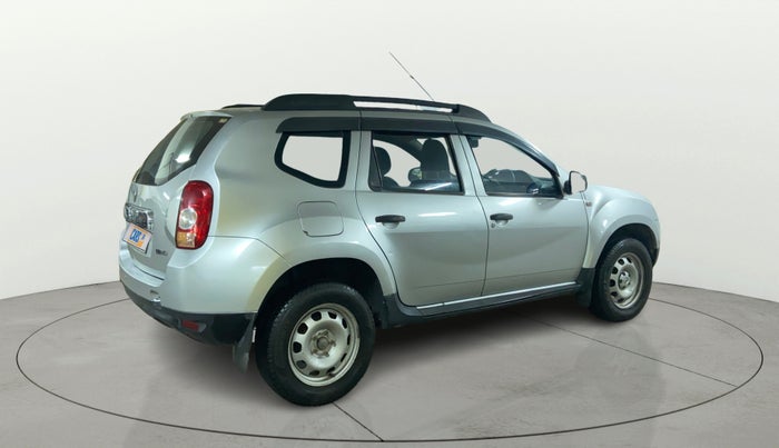 2015 Renault Duster 85 PS RXE DIESEL, Diesel, Manual, 1,18,770 km, Right Back Diagonal