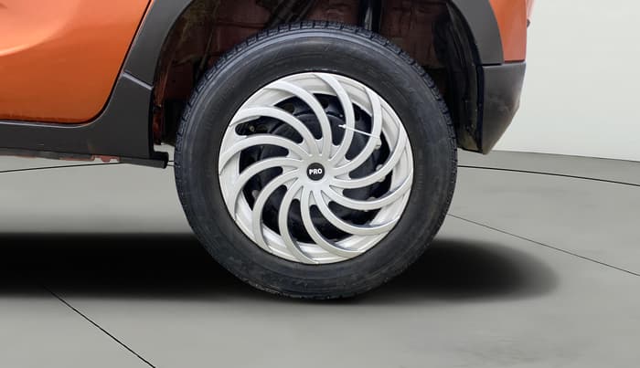 2016 Mahindra Kuv100 K4 PLUS D 6 STR, Diesel, Manual, 72,494 km, Left Rear Wheel