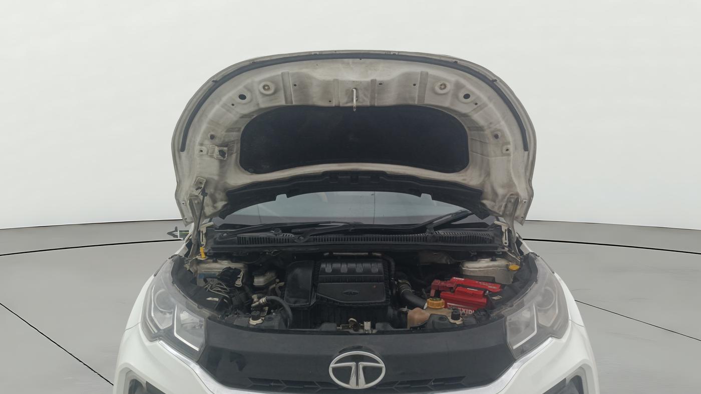 2020 Tata NEXON XZA PLUS SUNROOF DIESEL, Diesel, Automatic, 1,16,060 km, Open Bonet