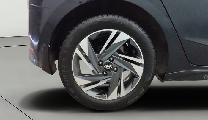 2023 Hyundai NEW I20 ASTA (O) 1.2 AT, Petrol, Automatic, 1,03,006 km, Right Rear Wheel