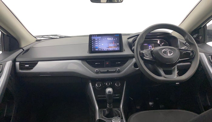 2021 Tata NEXON XM SUNROOF PETROL, Petrol, Manual, 32,181 km, Dashboard
