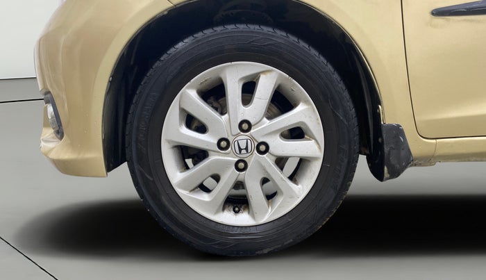 2015 Honda Mobilio 1.5L I-DTEC V, Diesel, Manual, 73,407 km, Left Front Wheel