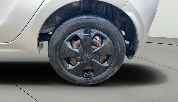 2018 Tata Tiago XT PETROL, Petrol, Manual, 50,971 km, Left Rear Wheel