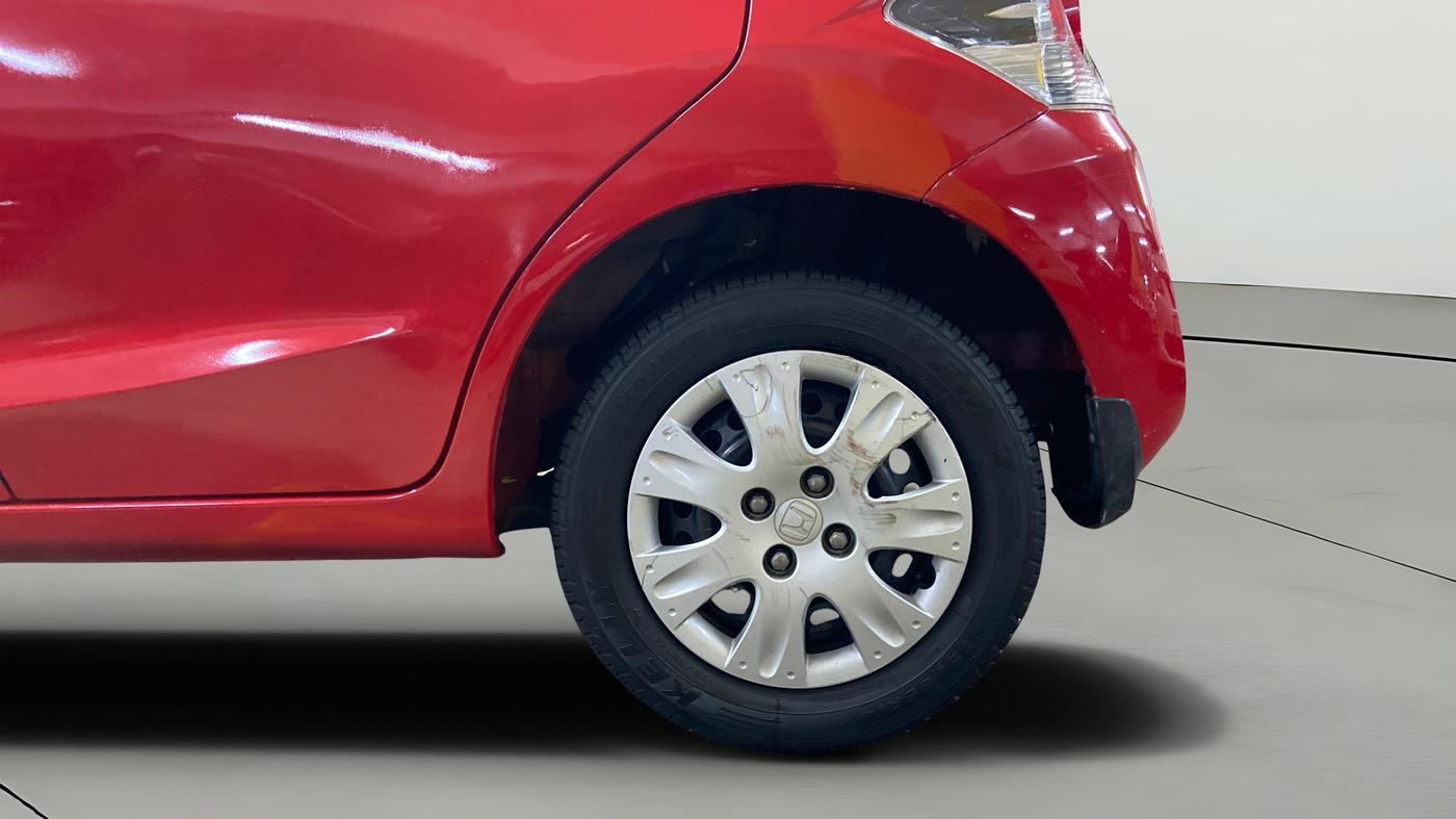 2014 Honda Brio S MT, Petrol, Manual, 65,136 km, Left Rear Wheel