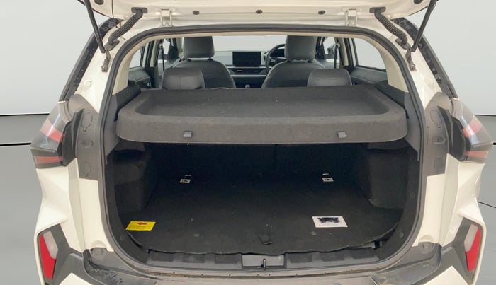 2025 Tata NEXON Fearless Plus (PS) 1.2 iCNG 6MT Dual Tone, CNG, Manual, 15,521 km, Boot Open Zoomed View