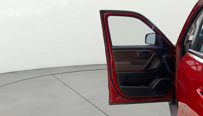 2023 Mahindra SCORPIO-N Z4 PETROL AT 7 STR, Petrol, Automatic, 32,229 km, LHS Front Door