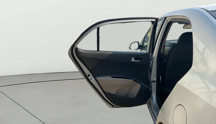 2014 Hyundai Xcent SX 1.2 (O), Petrol, Manual, 86,839 km, LHS Rear Door