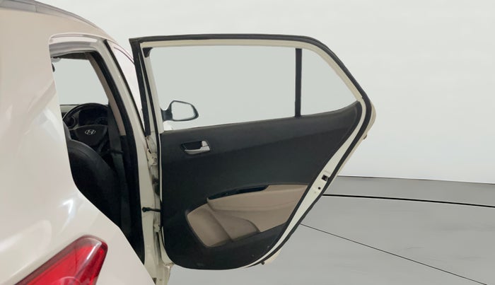 2014 Hyundai Grand i10 ASTA AT 1.2 KAPPA VTVT, Petrol, Automatic, 37,475 km, RHS Rear Door