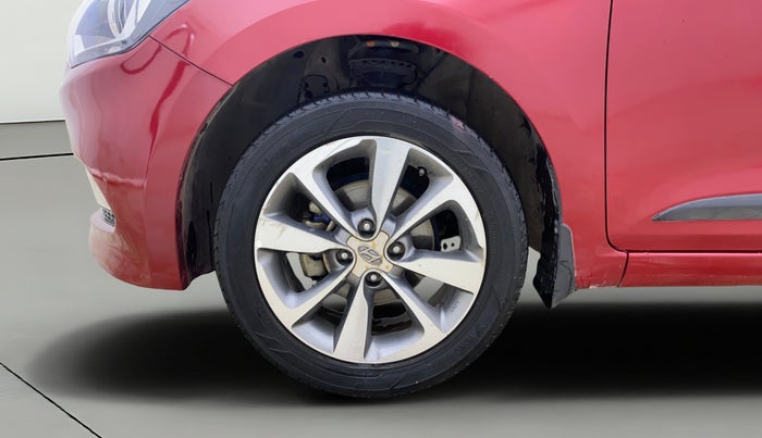 2017 Hyundai Elite i20 ASTA 1.2 (O), Petrol, Manual, 1,31,406 km, Left Front Wheel