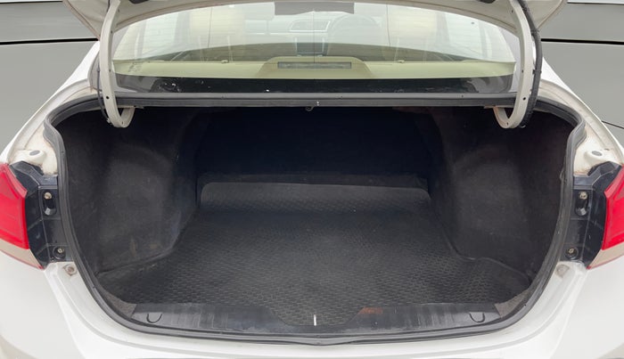 2019 Maruti Ciaz ALPHA 1.5 SHVS PETROL, Petrol, Manual, 64,037 km, Boot Open Zoomed View