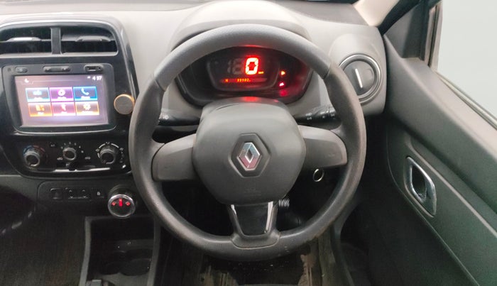 2018 Renault Kwid RXT 1.0 AMT (O), Petrol, Automatic, 39,980 km, Steering Wheel Close Up