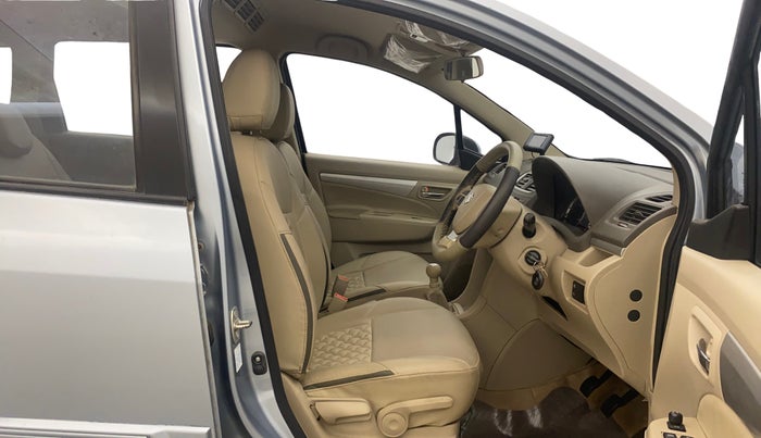 2016 Maruti Ertiga ZXI, Petrol, Manual, 21,078 km, Right Side Front Door Cabin