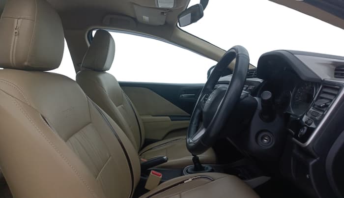 2017 Honda City 1.5L I-VTEC SV, Petrol, Manual, 97,645 km, Right Side Front Door Cabin