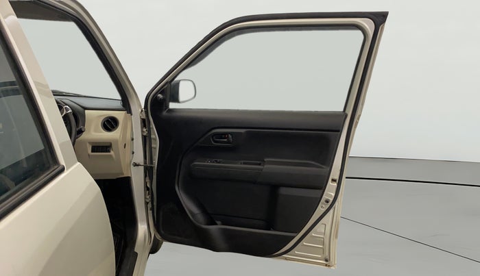 2019 Maruti New Wagon-R LXI 1.0, Petrol, Manual, 17,124 km, RHS Front Door