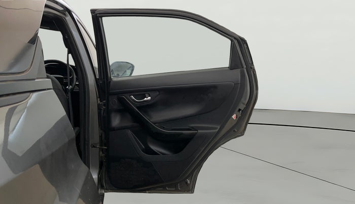 2023 Tata NEXON FEARLESS + S P MT, Petrol, Manual, 44,881 km, RHS Rear Door