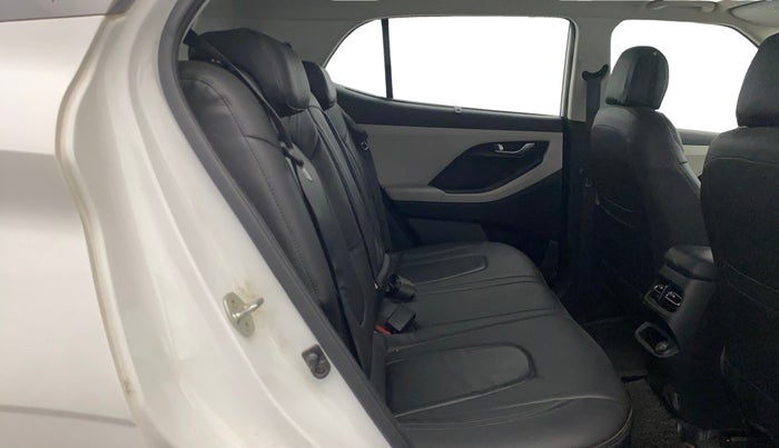 2021 Hyundai Creta SX EXECUTIVE 1.5 PETROL, Petrol, Manual, 27,201 km, Right Side Rear Door Cabin