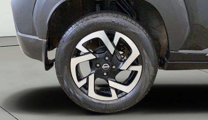 2023 Nissan MAGNITE XV MT, Petrol, Manual, 12,236 km, Right Rear Wheel