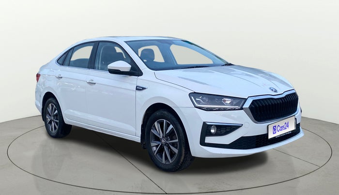 2023 Skoda SLAVIA STYLE 1.0L TSI MT, Petrol, Manual, 27,635 km, SRP