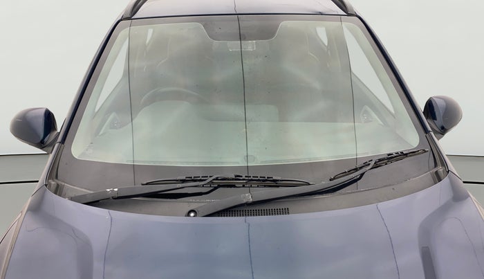 2020 Hyundai GRAND I10 NIOS SPORTZ AMT 1.2 KAPPA VTVT, CNG, Automatic, 63,245 km, Front Windshield