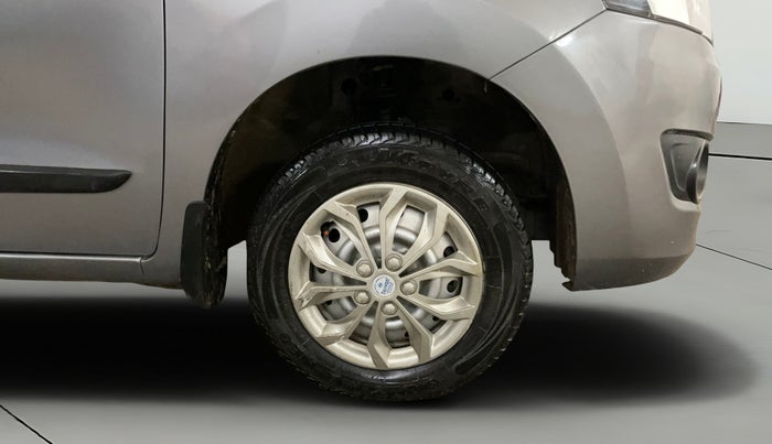 2017 Maruti Wagon R 1.0 LXI, Petrol, Manual, 63,218 km, Right Front Wheel