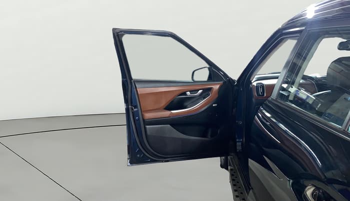 2021 Hyundai ALCAZAR 2.0 SIGNATURE (O) AT 7STR, Petrol, Automatic, 12,454 km, LHS Front Door